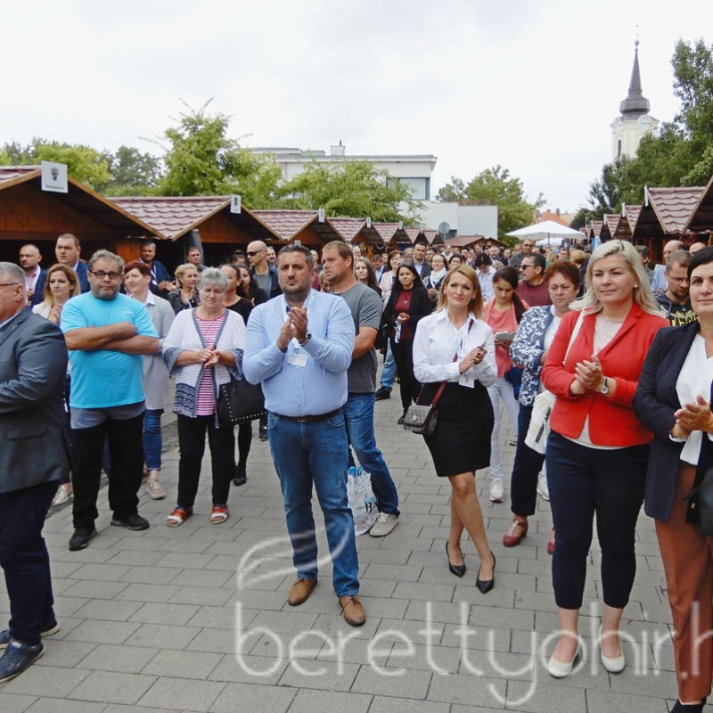 Helyi Értékek Startja 08